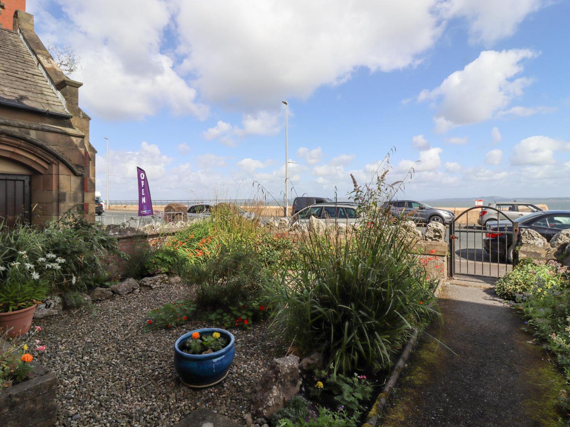 382 On The Bay Apartment Morecambe Exterior photo